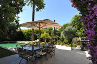 Cannes Locations, appartements et villas en location  Cannes, copyrights John and John Real Estate, photo Rf 332-01