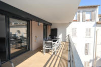 Cannes Locations, appartements et villas en location  Cannes, copyrights John and John Real Estate, photo Rf 336-04