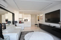 Cannes Locations, appartements et villas en location  Cannes, copyrights John and John Real Estate, photo Rf 347-04