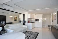 Cannes Locations, appartements et villas en location  Cannes, copyrights John and John Real Estate, photo Rf 347-09