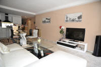 Cannes Locations, appartements et villas en location  Cannes, copyrights John and John Real Estate, photo Rf 390-06