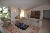 Cannes Locations, appartements et villas en location  Cannes, copyrights John and John Real Estate, photo Rf 398-24