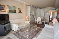 Cannes Locations, appartements et villas en location  Cannes, copyrights John and John Real Estate, photo Rf 408-09