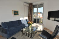 Cannes Locations, appartements et villas en location  Cannes, copyrights John and John Real Estate, photo Rf 421-06