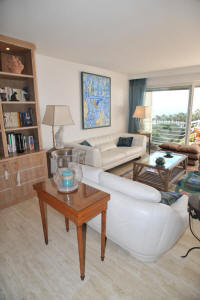 Cannes Locations, appartements et villas en location  Cannes, copyrights John and John Real Estate, photo Rf 423-07